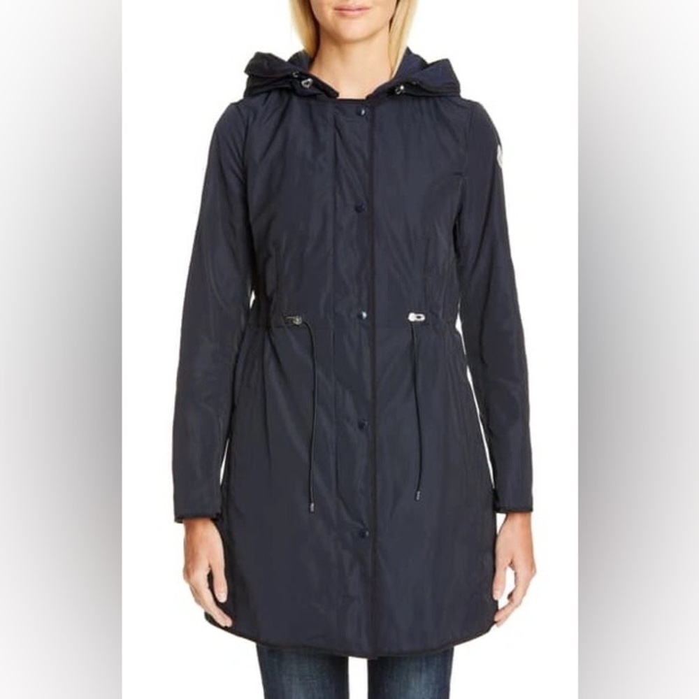 Arthemis Moncler rain jacket - Picture 4 of 13